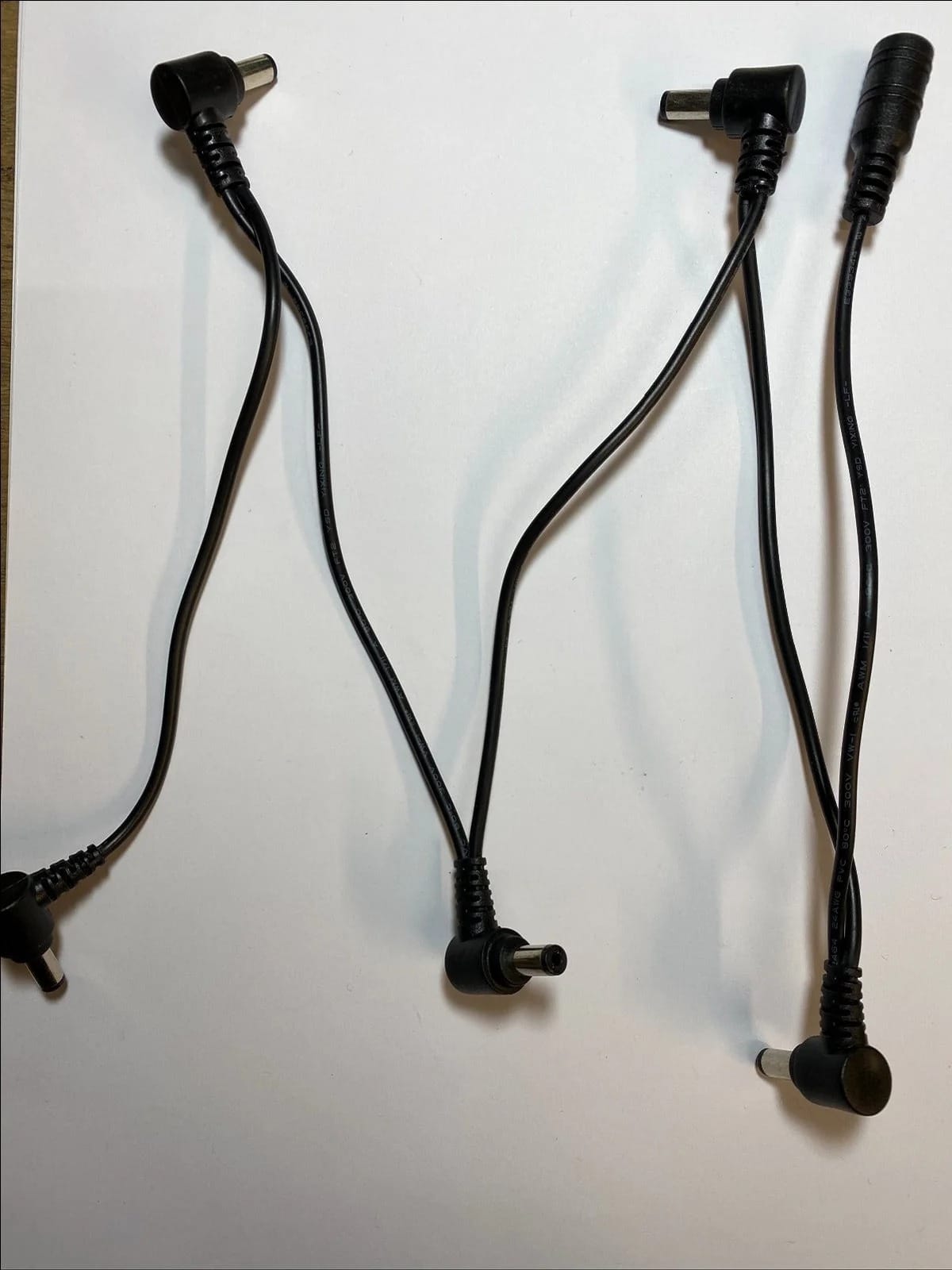 dc-5521-daisy-chain-cable-1-female-5-way dc-5521-daisy-chain-cable-1-female-5-way