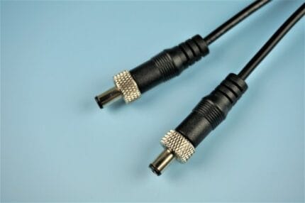 dc-screw-lock-cable